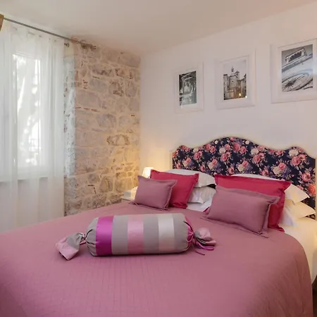 Bed and Breakfast Opera Heritage 4*