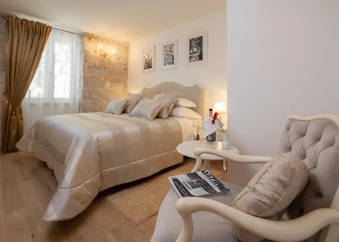 Opera Heritage krevet i doručak 4*